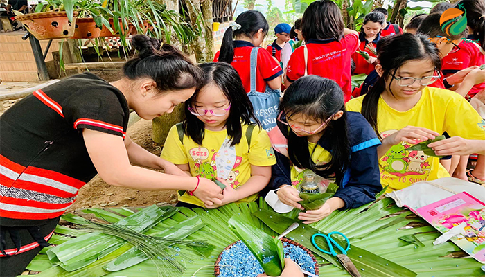 Du lịch trải nghiệm Làng văn hóa du lịch các dân tộc Việt Nam