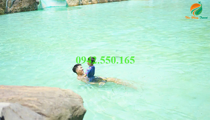 Bể bơi người lớn Medi Thiên Sơn