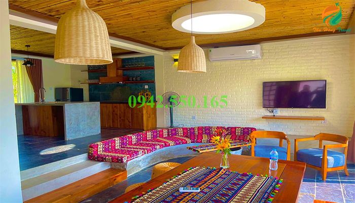 Phòng khách Thang May - top villa 3 ngu Ba Vì
