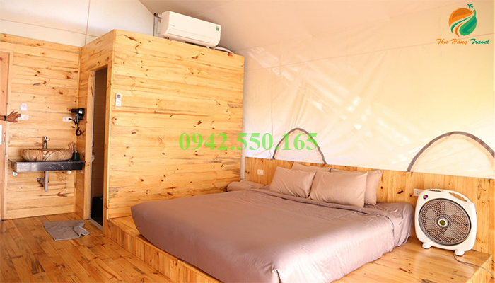 Bên trong căn glamping