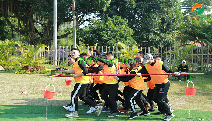 Vận chuyển nước game team building cho doanh nghiệp