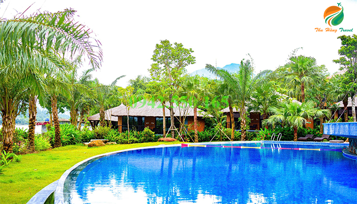 Bể bơi Nón Ecolodge